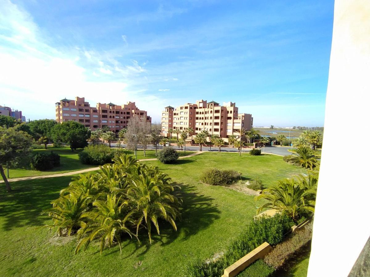 Vistas Laterales Al Mar Segunda Planta Apartment Isla Canela Luaran gambar